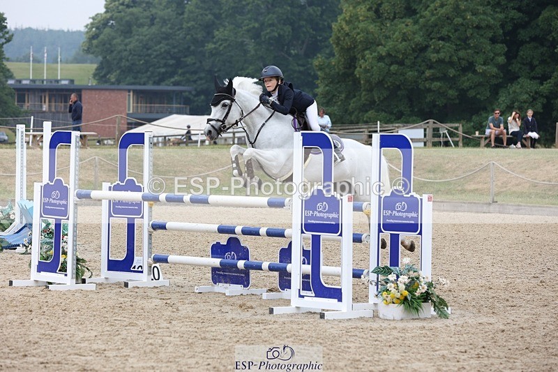 230618-101923-10065 - Cls 19 Pony Intro 1m