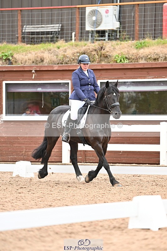 240817A-152911-10108 - 252-Alison.Andrews-Bercoed.Sambo