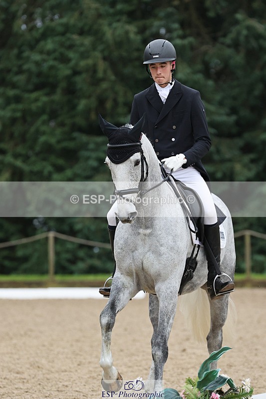 241024-155648-04951 - 236-Musa.Hussain-LIQUID.LUCK