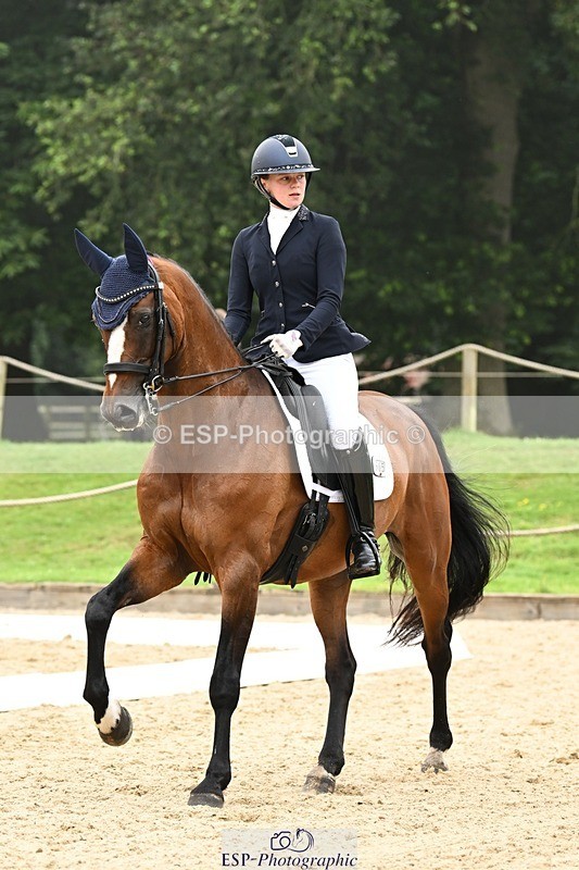 240811-114712-05606 - 305-Emily.Coller-Iondale