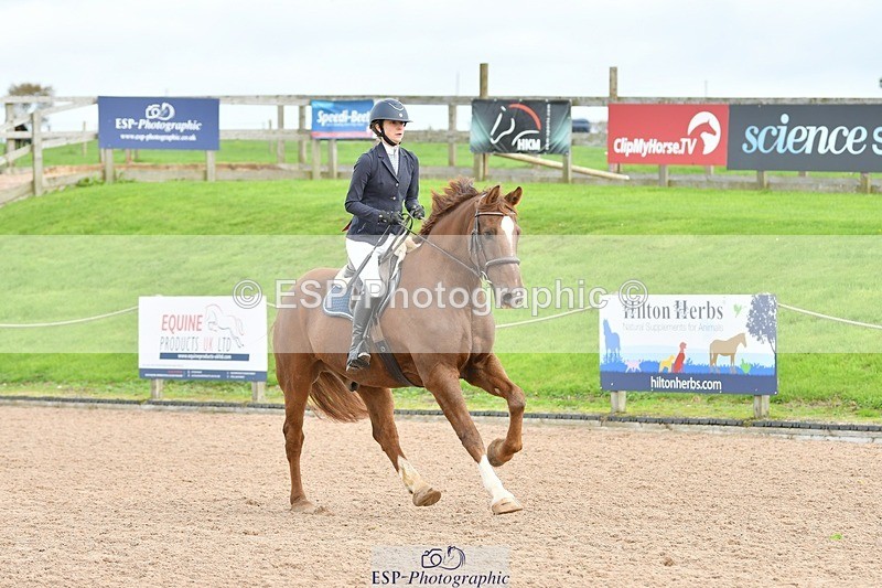 251026-113002-02480 - Cls 23+24 80cm Club and Schools