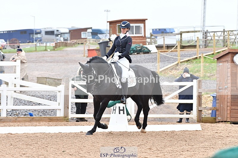 240121A-103529-00442 - Cls 5 Novice 37A