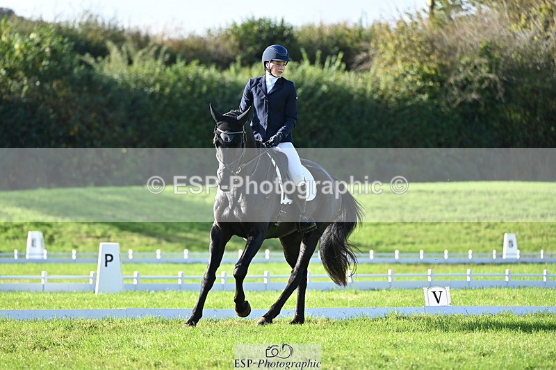 251024A-112216-09357 - F-461-Emilie.Kirkwood