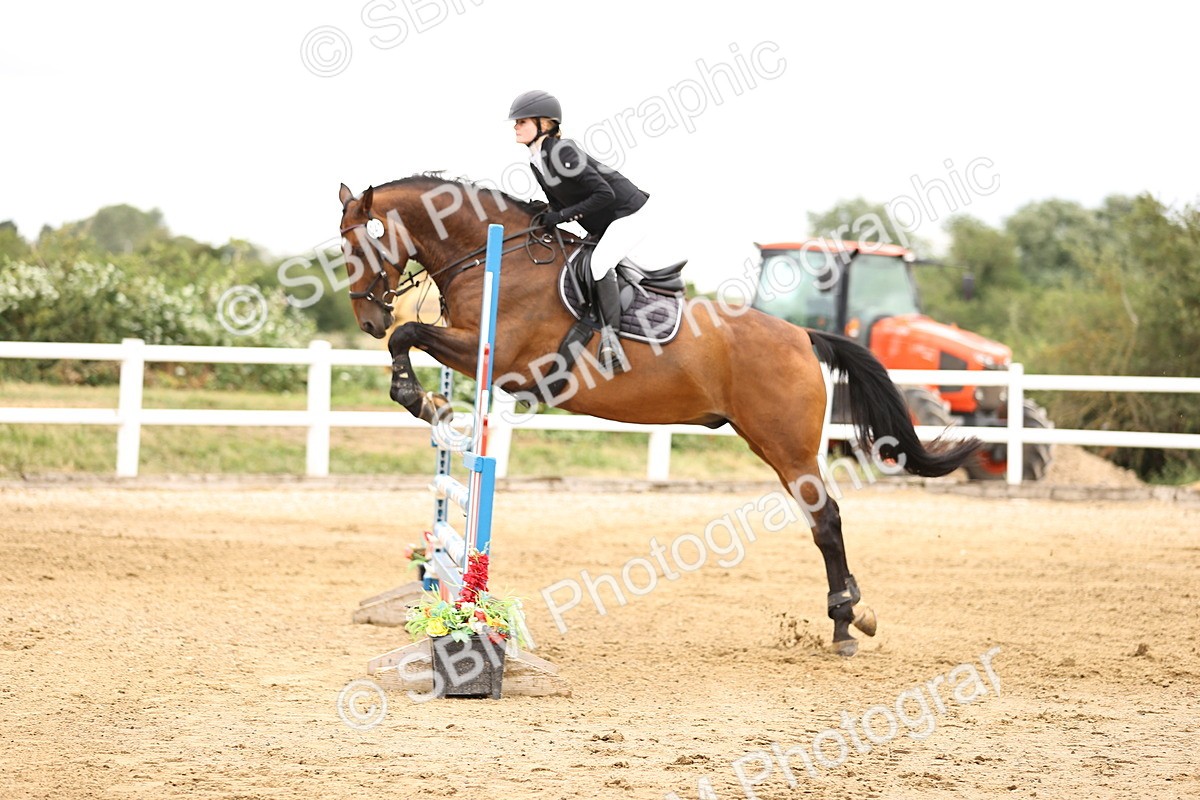 SBM_003145 - Class 21 - Senior Newcomers - 1.10m