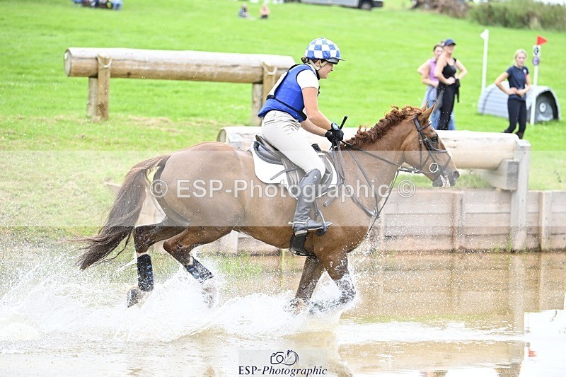 240803-105656-01772 - 072-Ruby_Russo-JUST_ORANGE