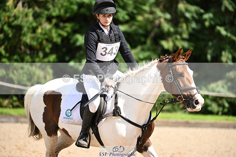 240824X-141737-29303 - 80cm Round 2 13.30 to 14.30