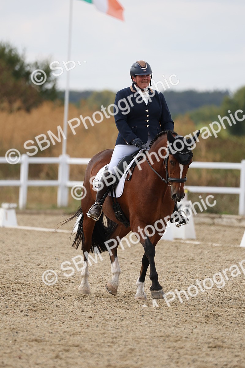 SBM_015571 - Class 6 - E5 Silver 15.54.16.58