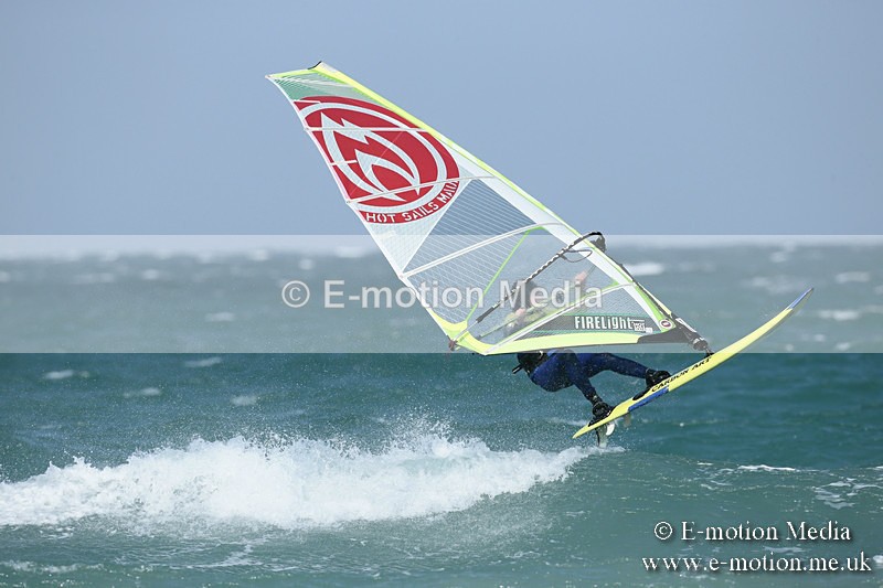 WS 020413-74 - Windsurfing