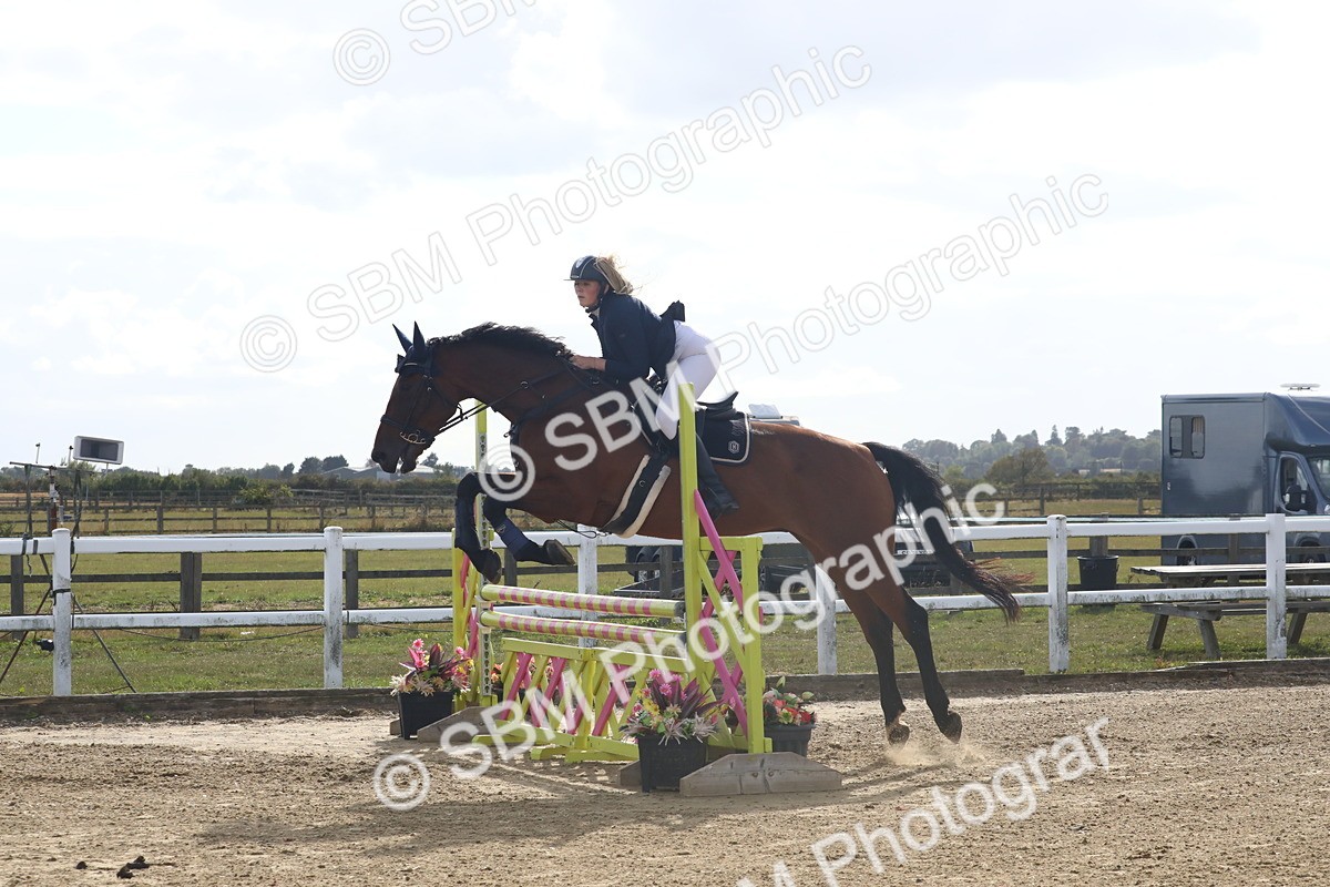 SBM_007943 - Class 12 - 90cm Champs