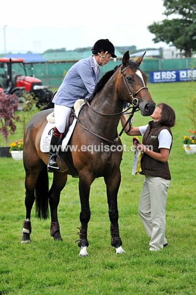 EQUISCOT 9331 - A WEE PEEK AT RHS 2013