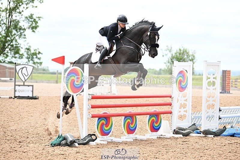 250611-132403-00676 - Cls 4 Snr Newcomers & 1.10m Open