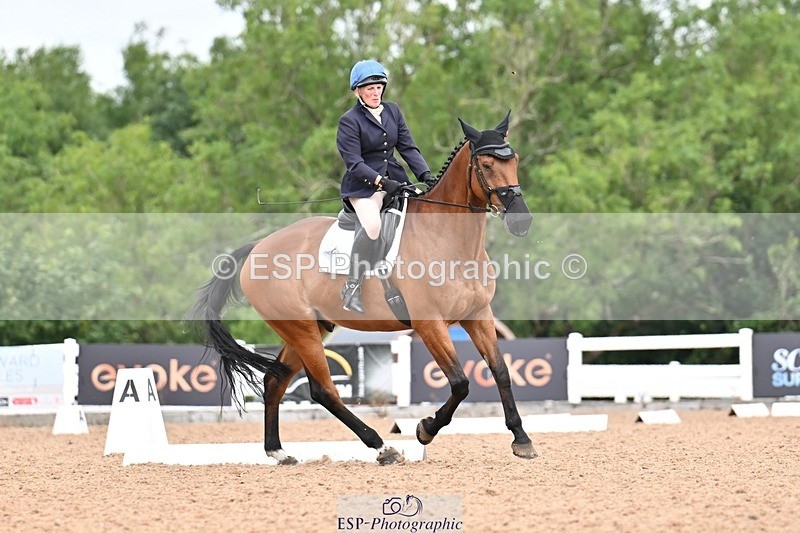 260704-122544-04578 - Cls 4D Senior Intermediate Novice 1