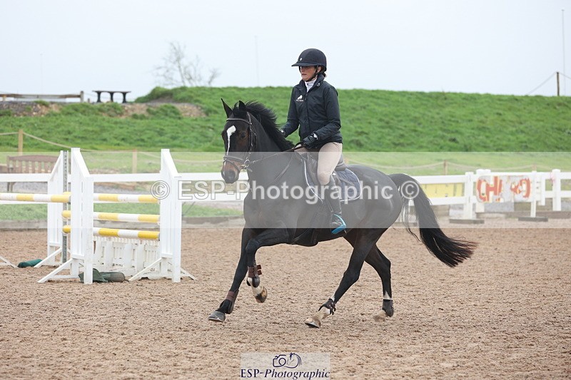 231112A-103737-03373 - Cls 17 Blue Chip Novice Winter Qualifier