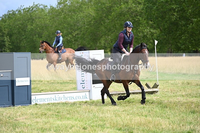 WJ6_2142 - Time at Jump 09:23 to 11:05