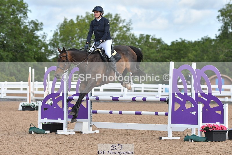 240727A-100927-03325 - Cls 20 Snr British Novice and 90cm Open