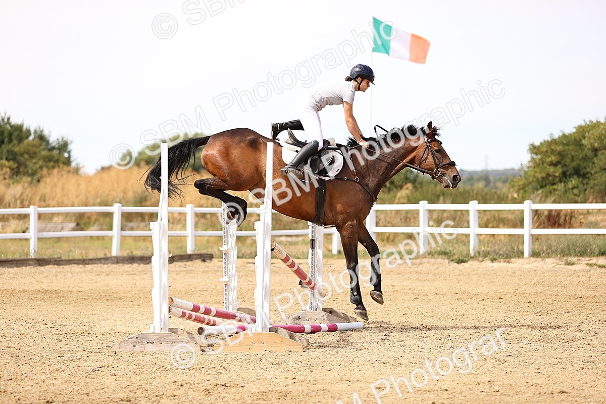 SBM_001136 - Class 4 - Senior Discovery - 1.00m Open