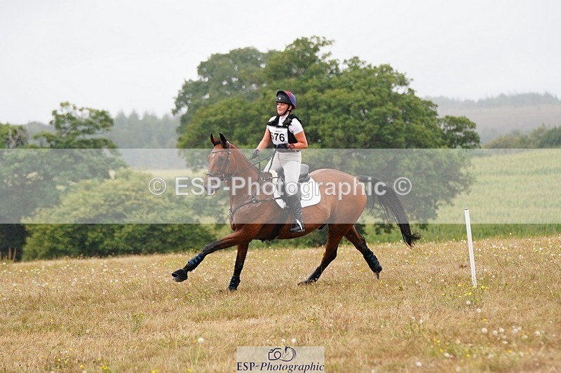 250803A-131128-13784 - M-576-Ella.Otto-SUMMERBRIDGE.TIPP