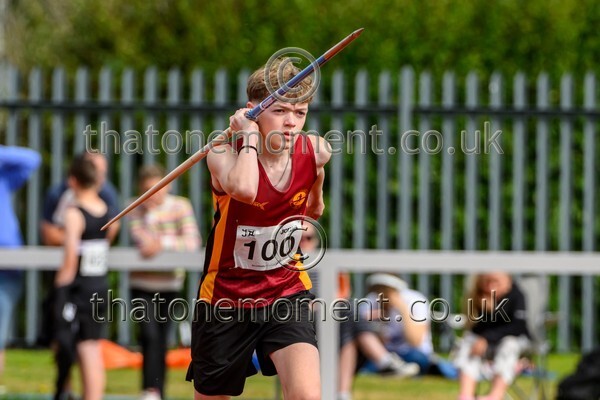 Age25SAT-925872 - Field Male