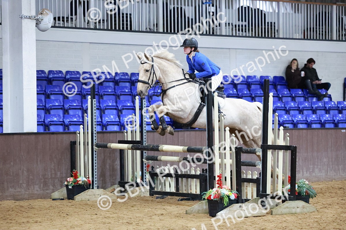 SBM_007582 - Class 24 - Nupafeed Supplements Senior Discovery/ 1m Open