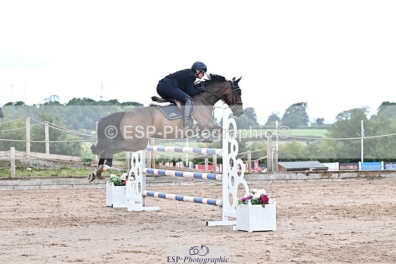 250731-104951-00450 - Cls 02 Snr Fox 1st Rnd