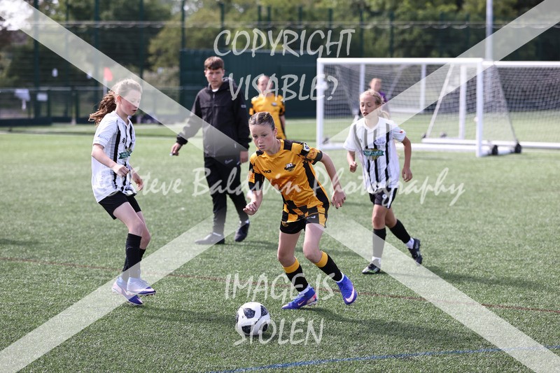 1DX30536 - Sun 14th U11 Girls