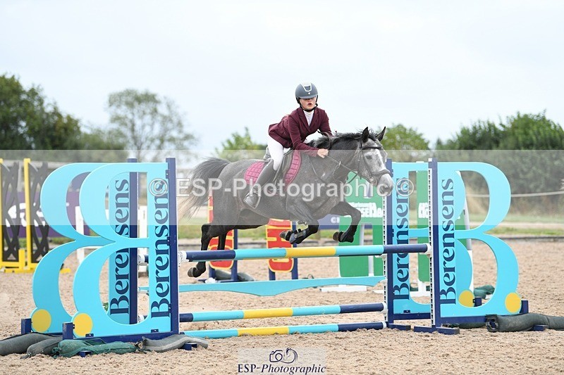 250807-140025-01481 - 90cm Round 2