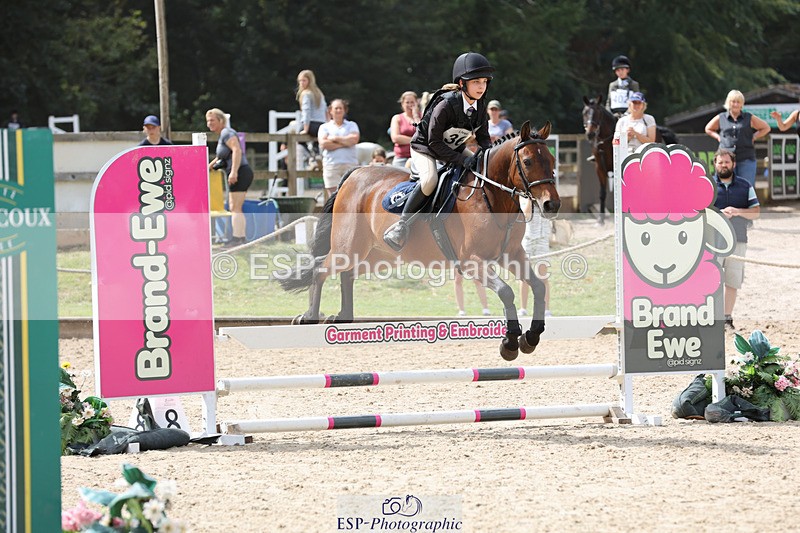 240823X-135327-18067 - 70cm R1 13.45 to 15.30