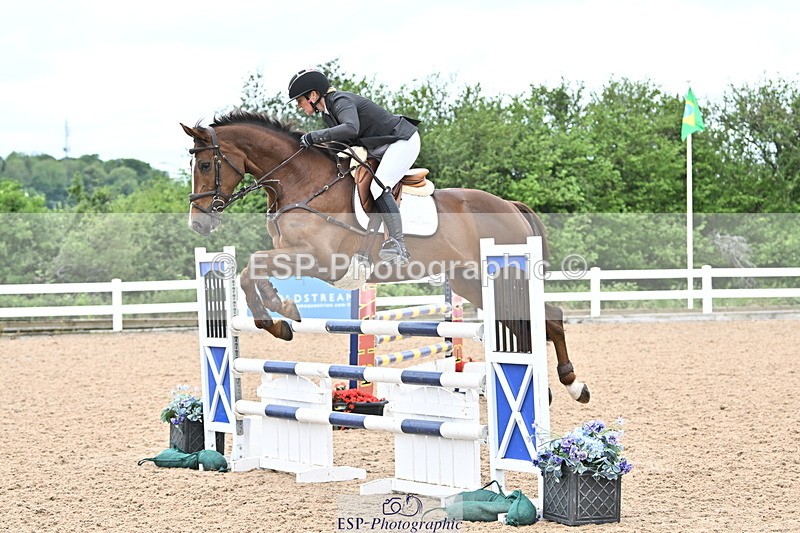 240523A-105521-01590 - Cls 1 Snr 1.05m and 1.10m