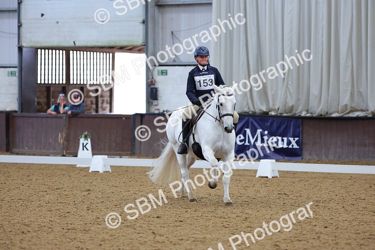 SBM_003860 - Novice