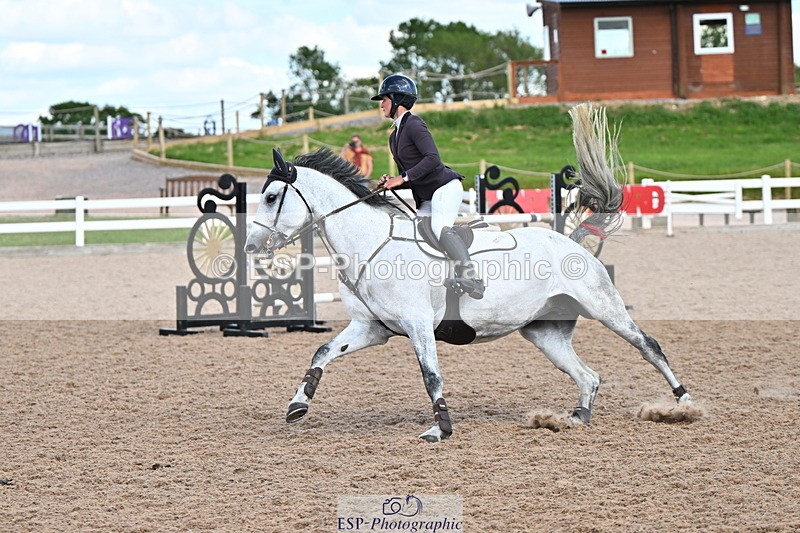 240619A-160740-01141 - Cls 5 Snr Foxhunter and 1.20m Open