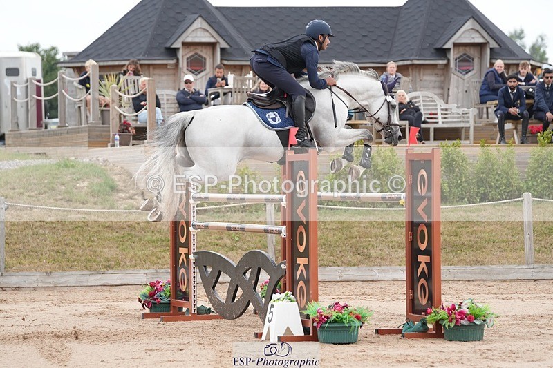 250718-100009-09559 - Cls 2, 3 Star Small Tour Start til Break