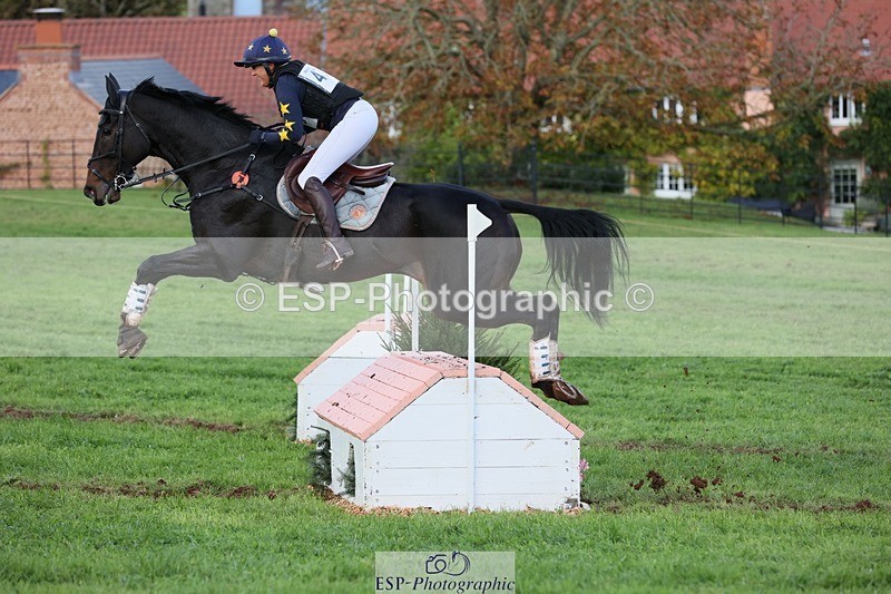 231021-144449-19997 - 473-COUNTING.STARS-Victoria.Newitt-SC+XC