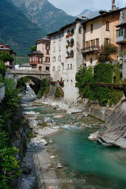 Chiavenna town - Travel, city/land scapes