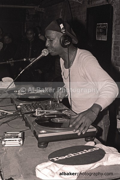 24 - Grandmaster Flash @ Sankeys Soap 23.10.02