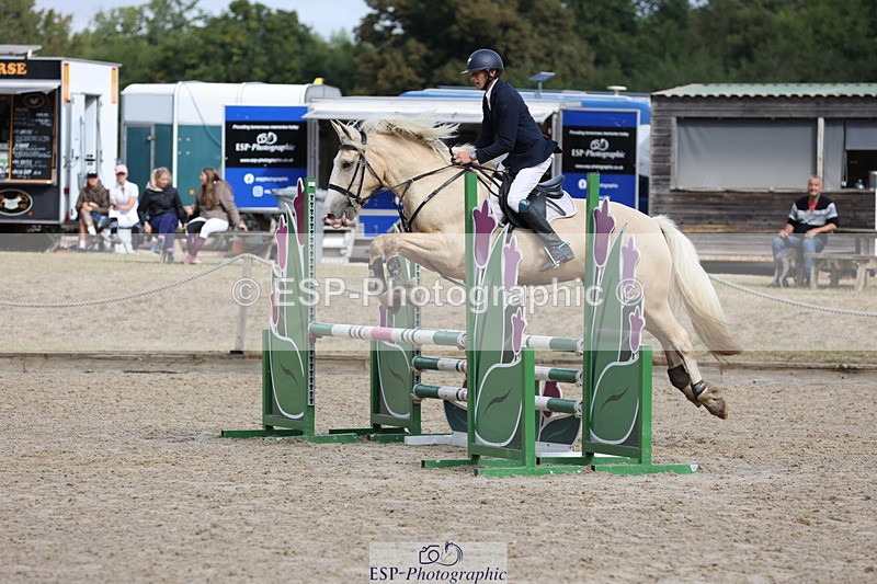 250829A-104152-01192 - Cls 7 British Novice and 90cm
