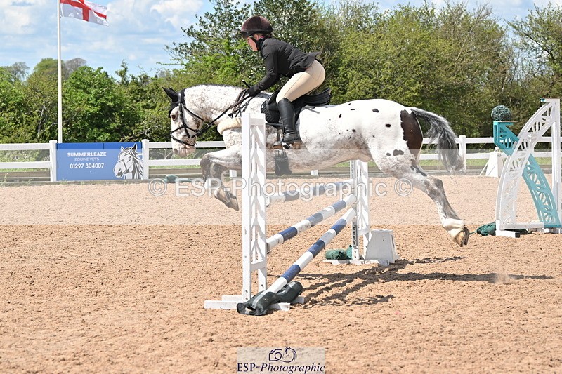 240504A-140821-02143 - Cls 20 & 21 Club & Schools 1m