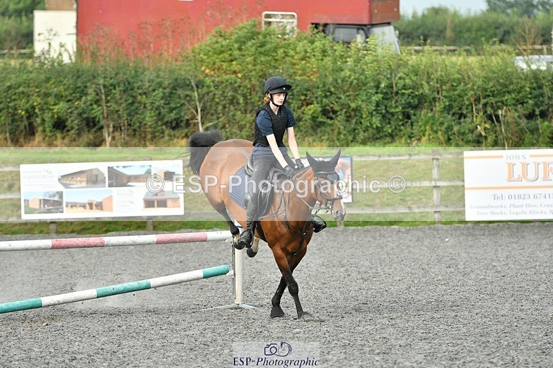 230817-091800-00131 - Theo's 1st Group - Arena