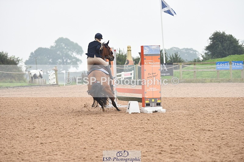 230916A-155704-05450 - Cls 18 Snr 95cm Derby