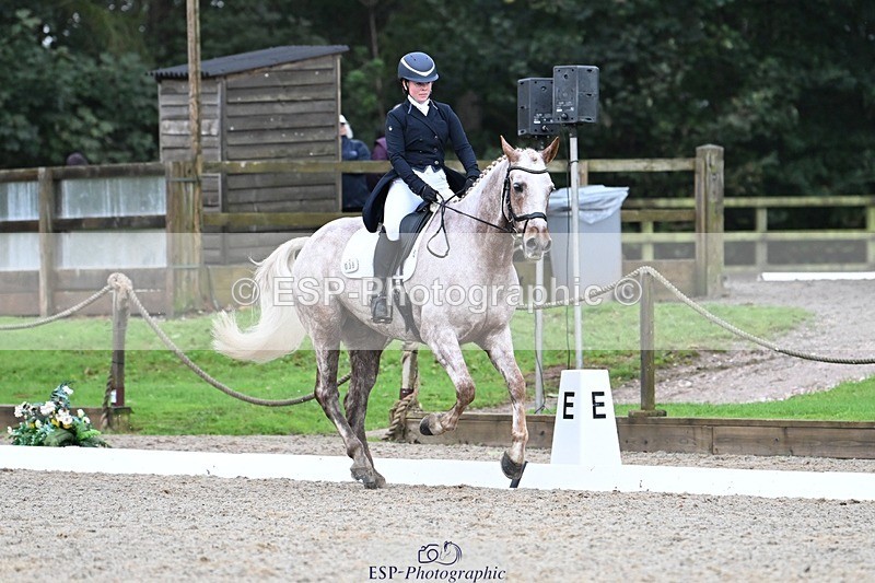 231019-112355-01805 - 038-IRISH.KONNECTION-Natasha.Anson-DR