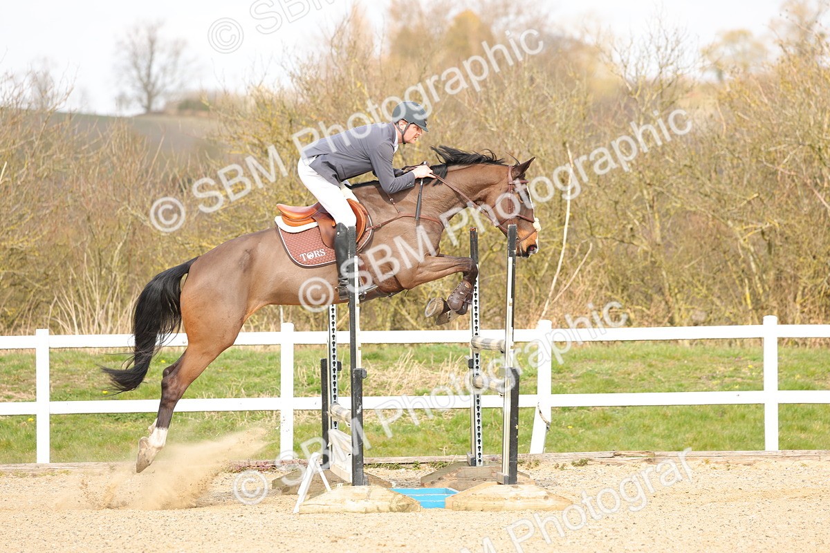 SBM_001606 - Class 5 - Senior Foxhunter - 1.20m