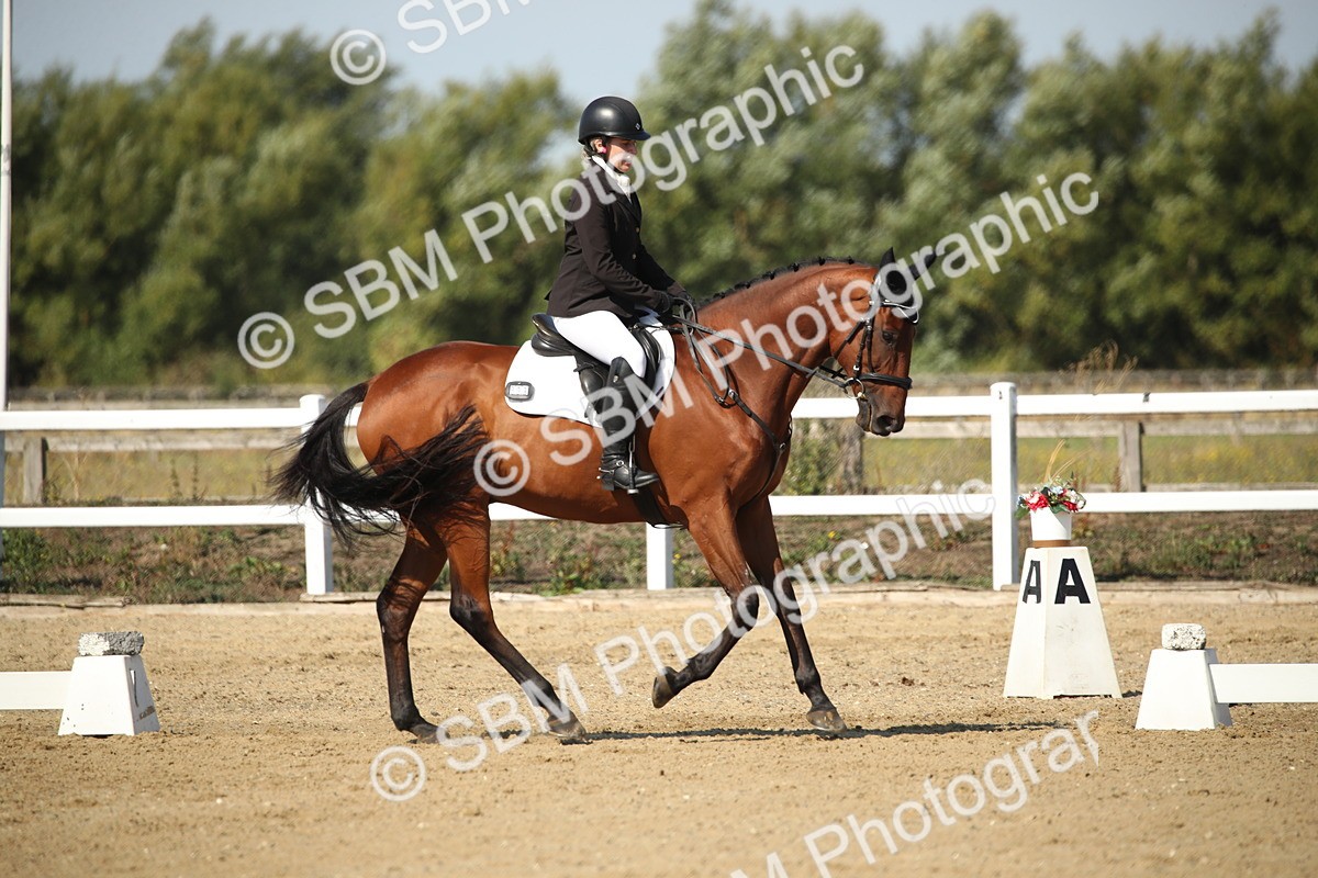 SBM_004127 - Class 11 - Novice 5 - 10.24-11.20