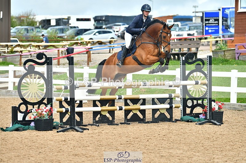 230505A-151140-05072 - Cls 18 1.10m Amateur Quali & Open