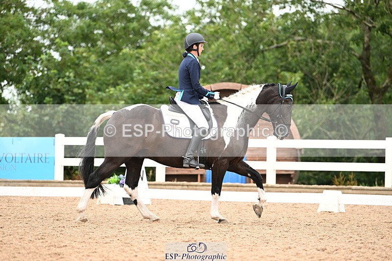 240815A-120349-00906 - 275-Alys.Matravers-Tiger.Mazariti