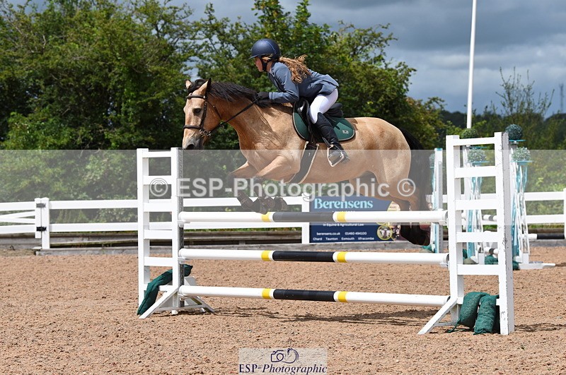 230715A-121032-01043 - Cls 3 Discovery & 90cm Open