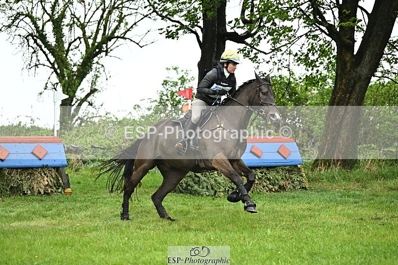 250418-102455-01424 - 001-Kate.Jupp-TEMPLEBREADYS.ROYAL.SPIRIT