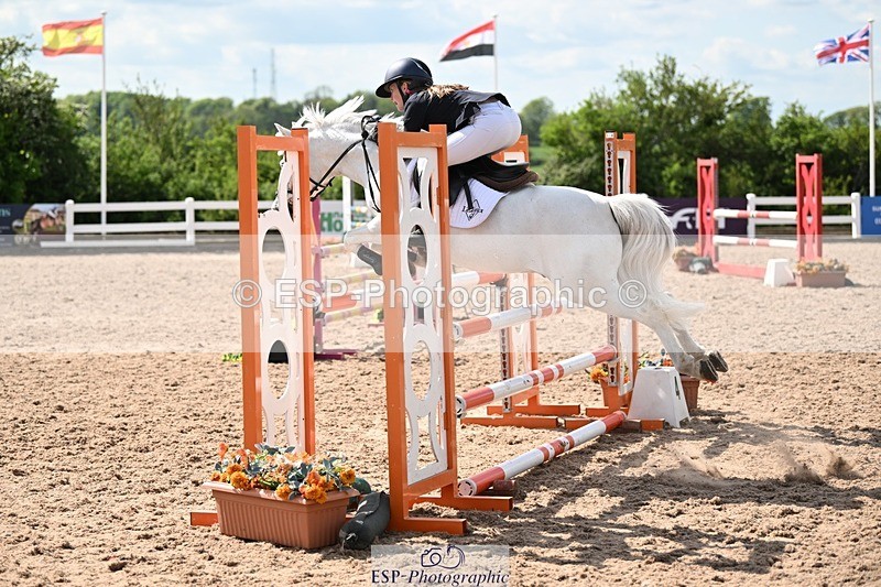 250504-154533-03809 - Cls 25 Winter-Summer