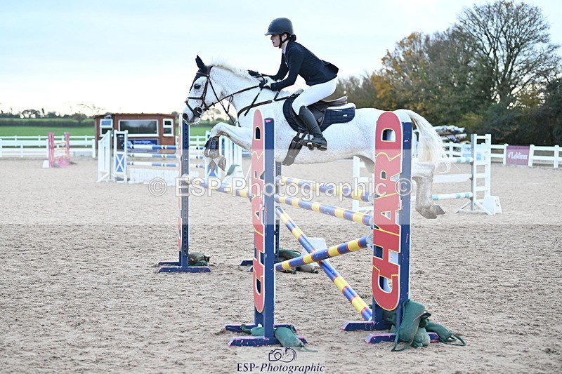 231119A-143859-06144 - Sun Cls 9 National 1.15m