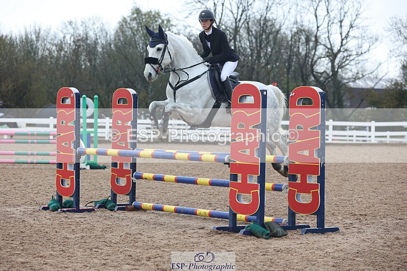 231112A-100340-03176 - Cls 17 Blue Chip Novice Winter Qualifier