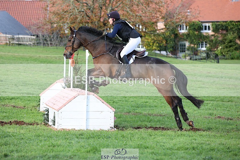 231021-160112-20515 - 507-EDGEDALE.BLUE.LADY-Katie.Lavin-SC+XC