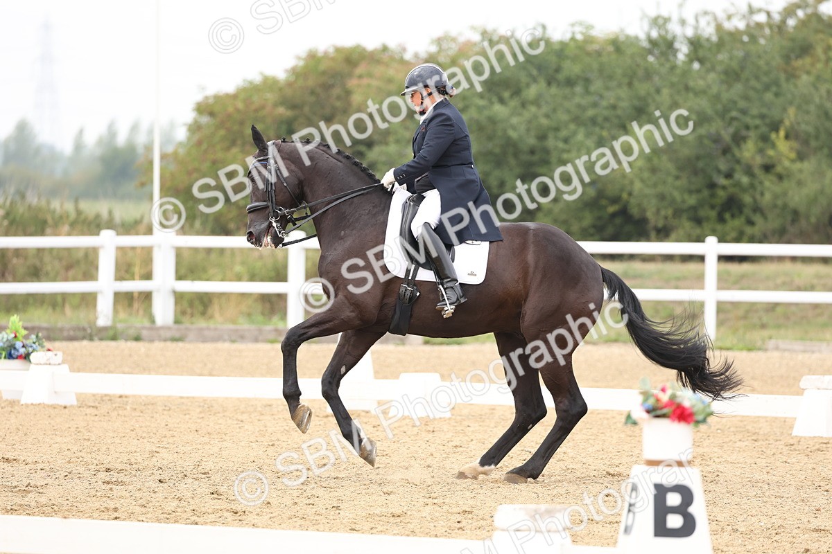 SBM_008135 - Class 10 - FEI INT I - 16.10-16.50